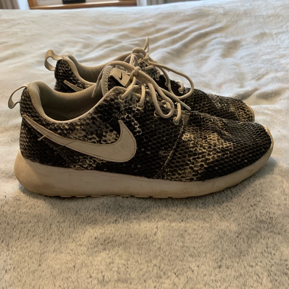 Nike Roshes